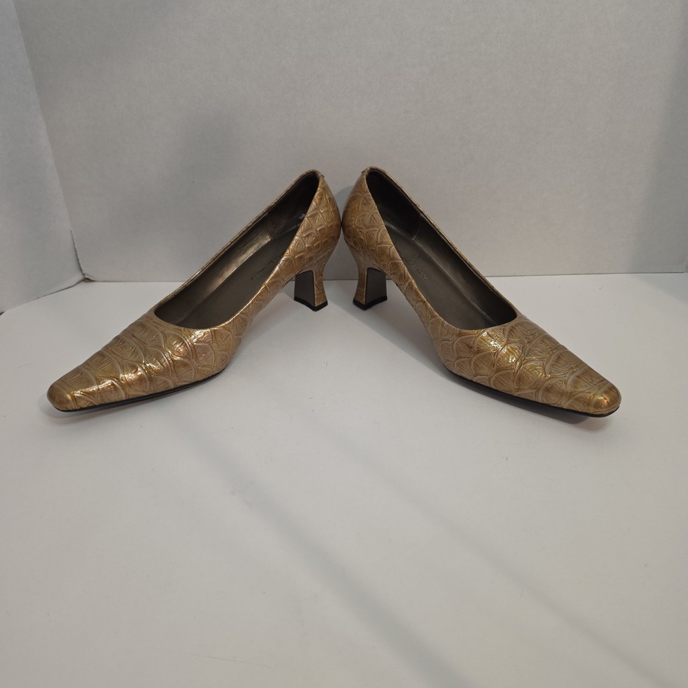 Bellini Oscar Women's Pumps Size 10M LT Gold Croc Embossed Kitten Heel Dress... - Picture 2 of 9